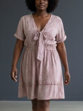 FINAL MARKDOWN !! Ditsy Floral Tie-Front Mini Dress in Blush Pink